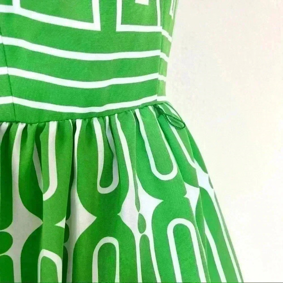 Trina Turk Green Garden Maze Dress Womens Size 8 Sleeveless - Picture 5 of 14